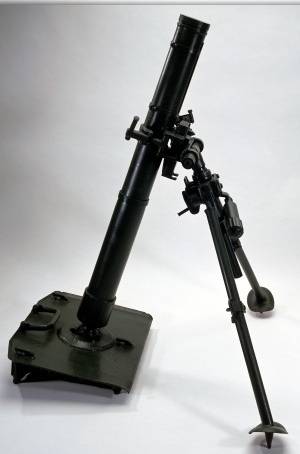 německý minomet sGrW 34.JPG